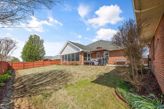 118 Roxberry Drive, Harvest, AL 35749