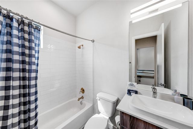 2315 Eagle Street, Houston, TX 77004