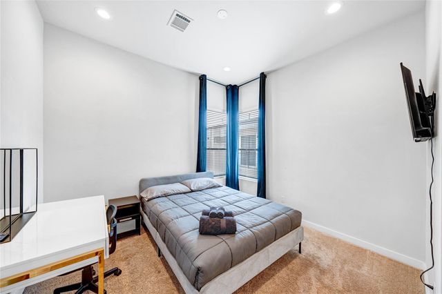 2315 Eagle Street, Houston, TX 77004