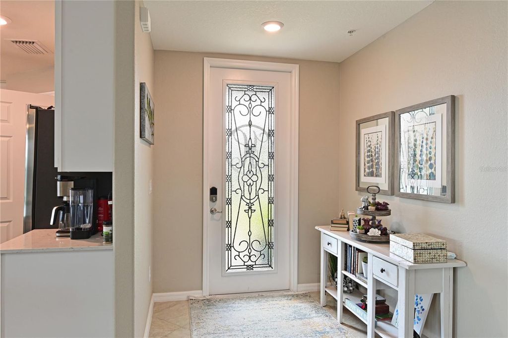 Image 14 of property listing at 901 TIDEWATER SHORES LOOP 412, Bradenton, FL 34208