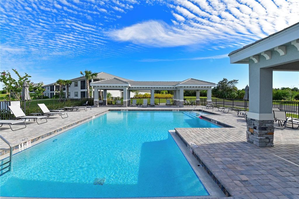 Image 28 of property listing at 901 TIDEWATER SHORES LOOP 412, Bradenton, FL 34208