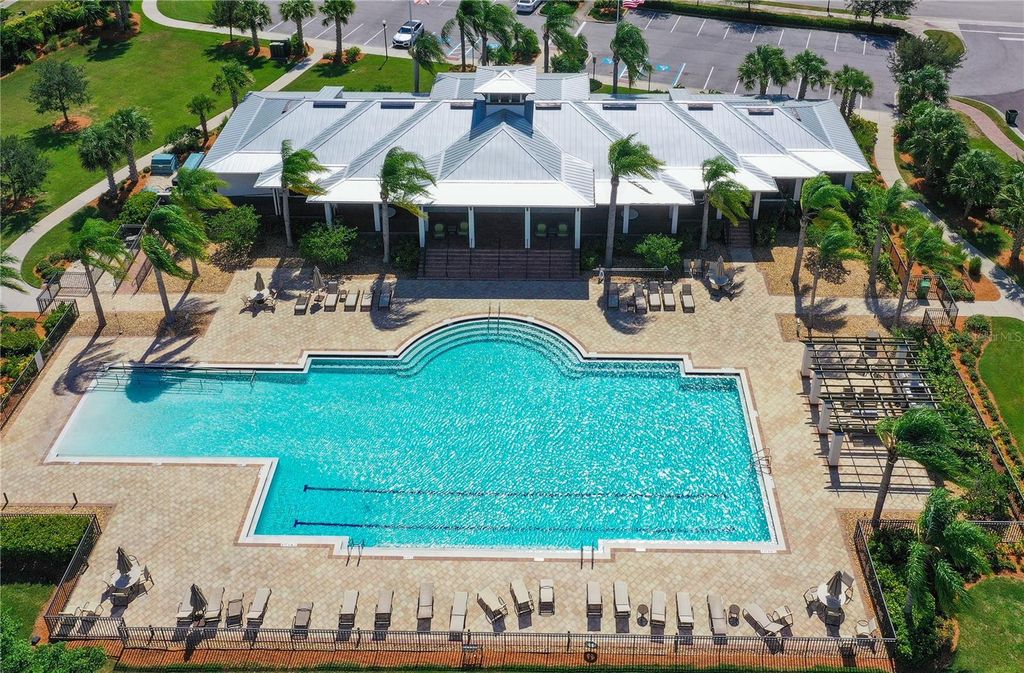 Image 32 of property listing at 901 TIDEWATER SHORES LOOP 412, Bradenton, FL 34208