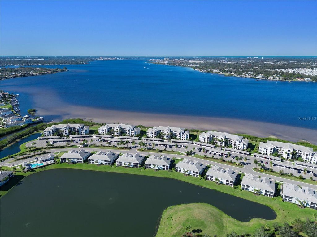 Image 34 of property listing at 901 TIDEWATER SHORES LOOP 412, Bradenton, FL 34208