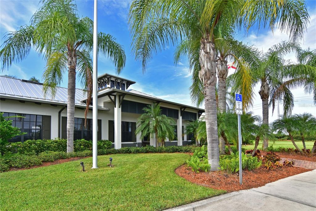 Image 36 of property listing at 901 TIDEWATER SHORES LOOP 412, Bradenton, FL 34208