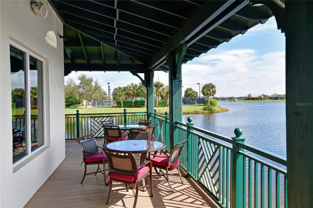 Image 42 of property listing at 901 TIDEWATER SHORES LOOP 412, Bradenton, FL 34208