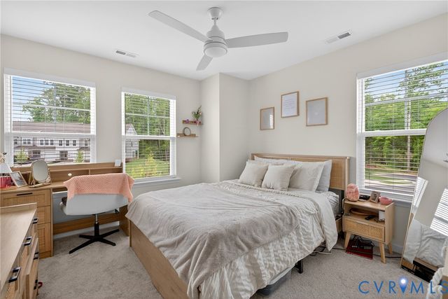 3700 Irby Pond Dr, Midlothian, VA 23112