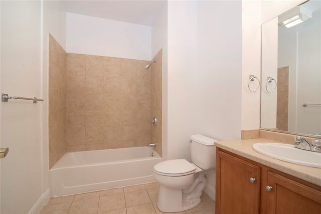 301 Church Street 306, South Kingstown, RI 02879