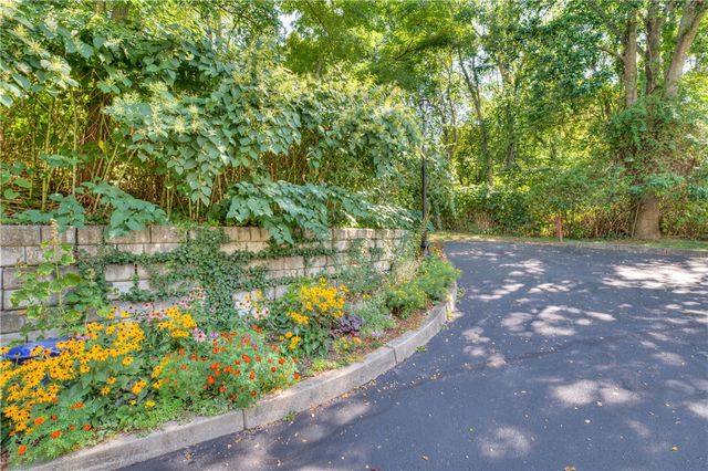 301 Church Street 306, South Kingstown, RI 02879