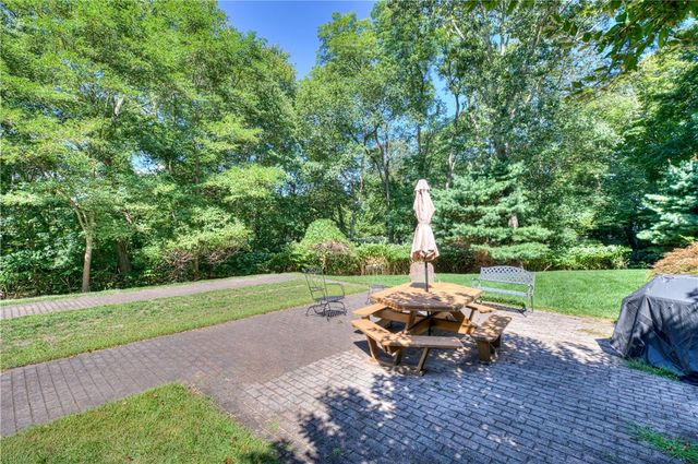 301 Church Street 306, South Kingstown, RI 02879