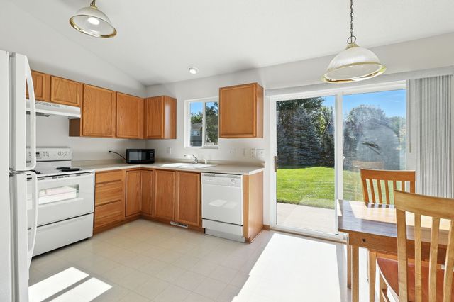 3111 SW Fox Run Drive, Ankeny, IA 50023