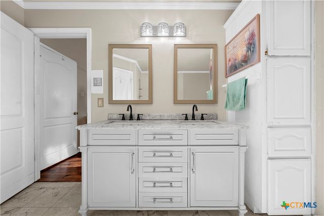 494 Westgate I Road, Eddy, TX 76524