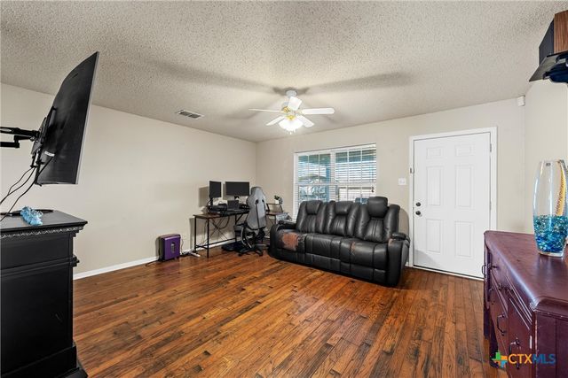 494 Westgate I Road, Eddy, TX 76524