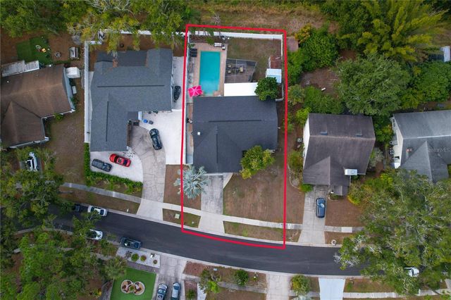 13834 CHERRY CREEK DRIVE, Tampa, FL 33618