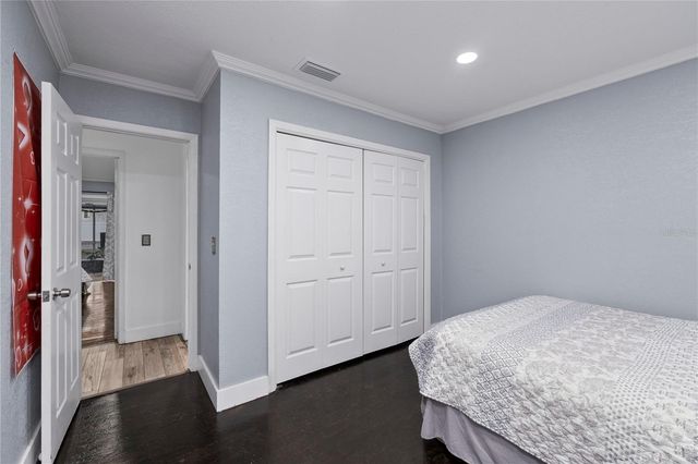 13834 CHERRY CREEK DRIVE, Tampa, FL 33618