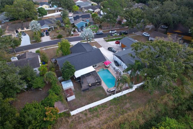 13834 CHERRY CREEK DRIVE, Tampa, FL 33618