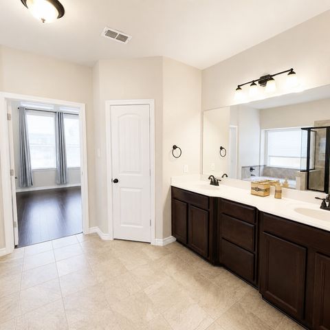 8416 Whistling Duck Drive, Fort Worth, TX 76118