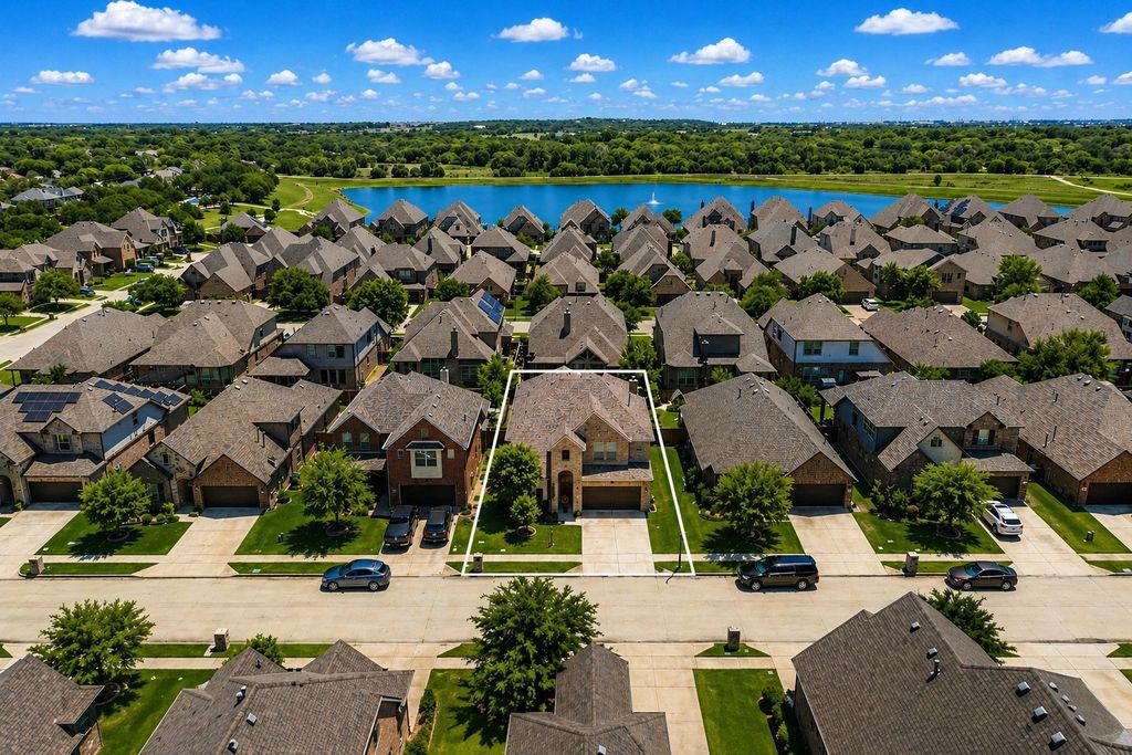 8416 Whistling Duck Drive, Fort Worth, TX 76118