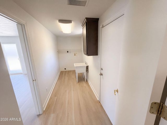 5921 W CYPRESS Street, Phoenix, AZ 85035