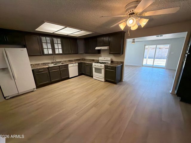 5921 W CYPRESS Street, Phoenix, AZ 85035