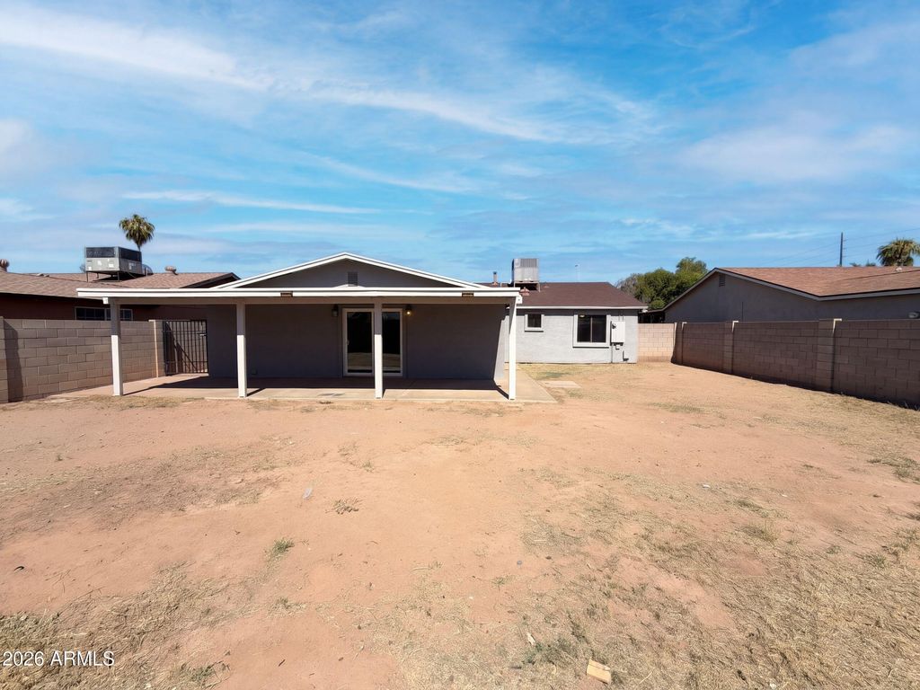 5921 W CYPRESS Street, Phoenix, AZ 85035 — photo 5