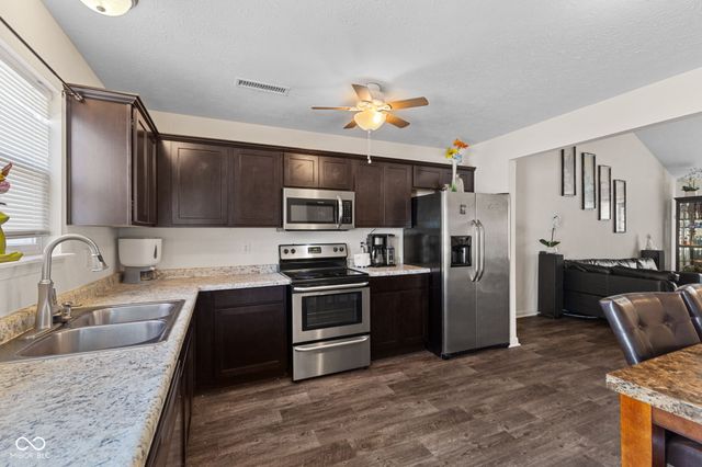 3035 Arrowroot Lane, Indianapolis, IN 46239