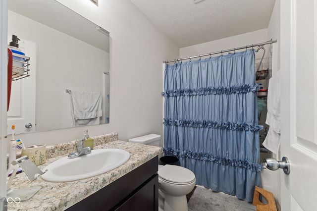 3035 Arrowroot Lane, Indianapolis, IN 46239