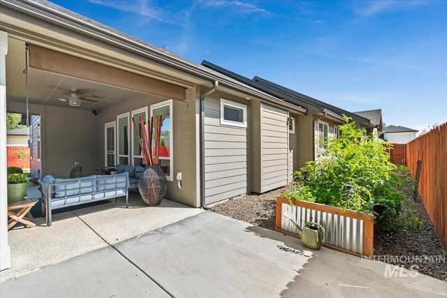3806 Palisade Avenue, Caldwell, ID 83605