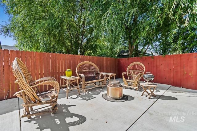 3806 Palisade Avenue, Caldwell, ID 83605