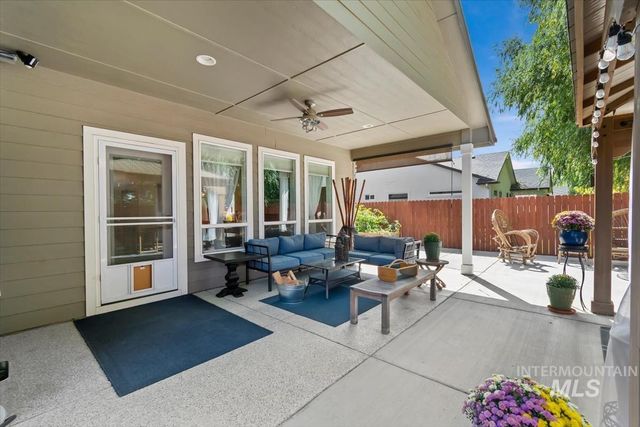 3806 Palisade Avenue, Caldwell, ID 83605