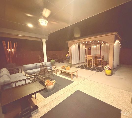 3806 Palisade Avenue, Caldwell, ID 83605
