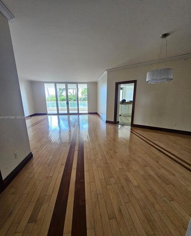 21050 Point Place 501, Aventura, FL 33180