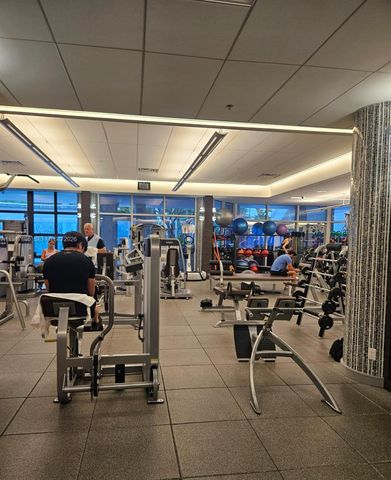 21050 Point Place 501, Aventura, FL 33180