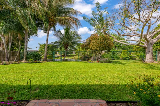 1101 Mystic Way, Wellington, FL 33414
