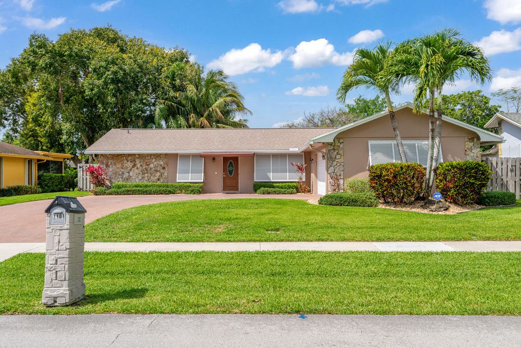 1101 Mystic Way, Wellington, FL 33414