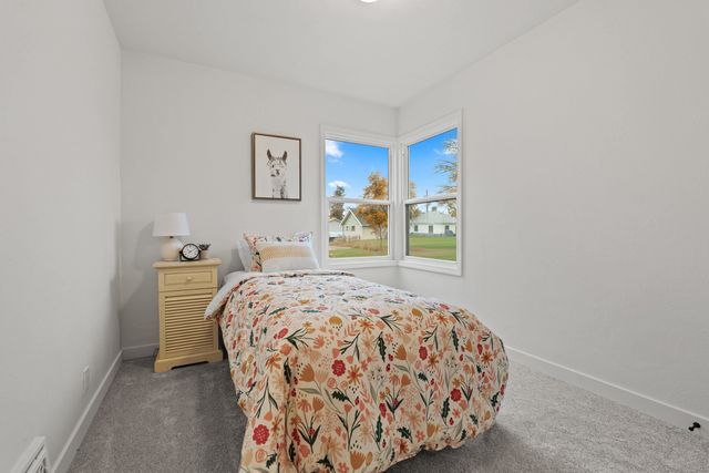 5524 E Commerce Ave, Spokane, WA 99212