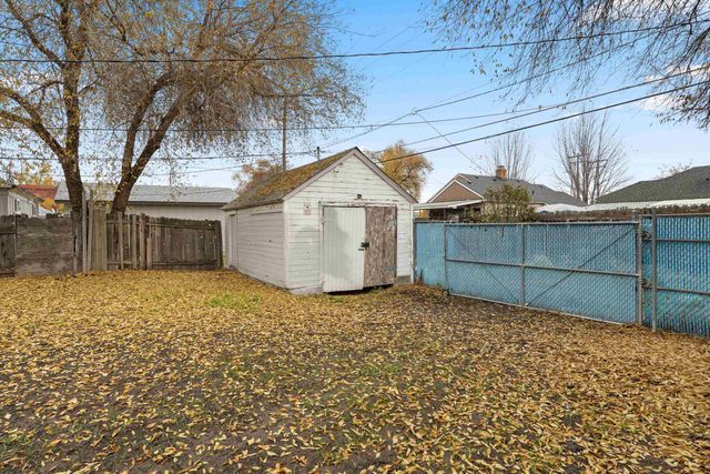 5524 E Commerce Ave, Spokane, WA 99212