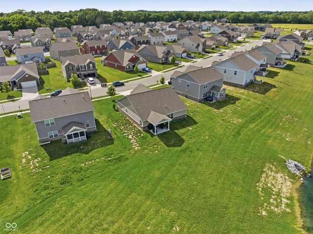 571 Freedom Drive, Pittsboro, IN 46167