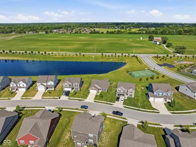 571 Freedom Drive, Pittsboro, IN 46167