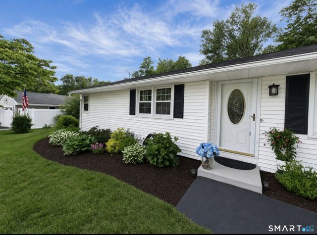 36 Norman Road, Hamden, CT 06514