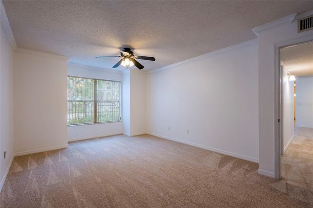 3164 VALLEY OAKS DRIVE 3164, Tampa, FL 33618