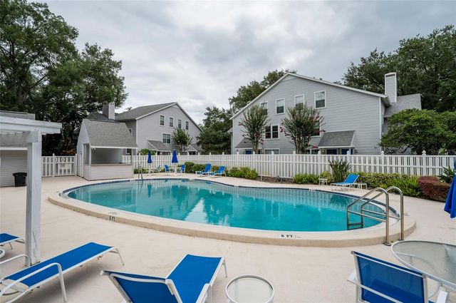 3164 VALLEY OAKS DRIVE 3164, Tampa, FL 33618