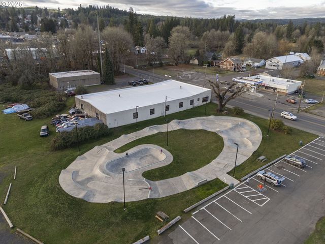 158 E H St, Vernonia, OR 97064