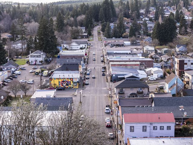 158 E H St, Vernonia, OR 97064