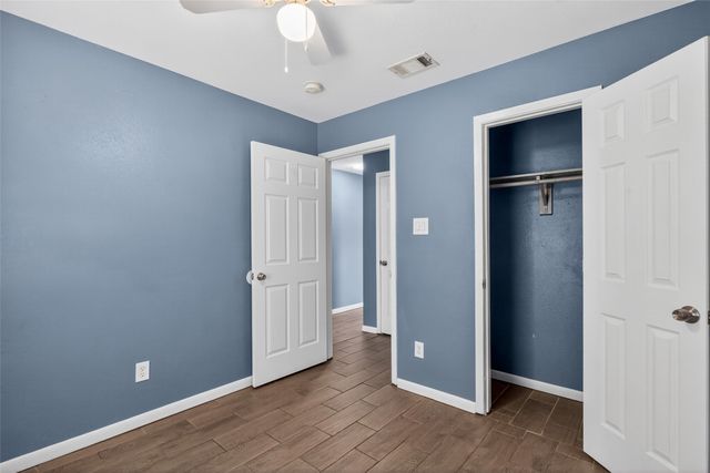 2701 18th Street 2, Fort Worth, TX 76106