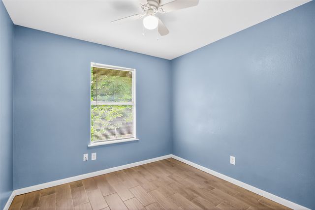 2701 18th Street 2, Fort Worth, TX 76106