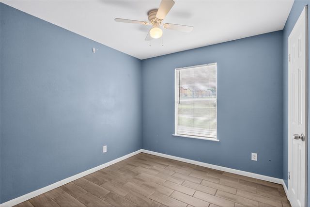 2701 18th Street 2, Fort Worth, TX 76106
