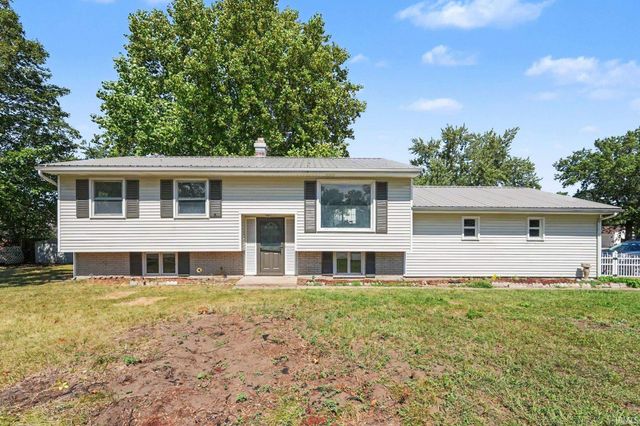 2637 Frances Avenue, Elkhart, IN 46517