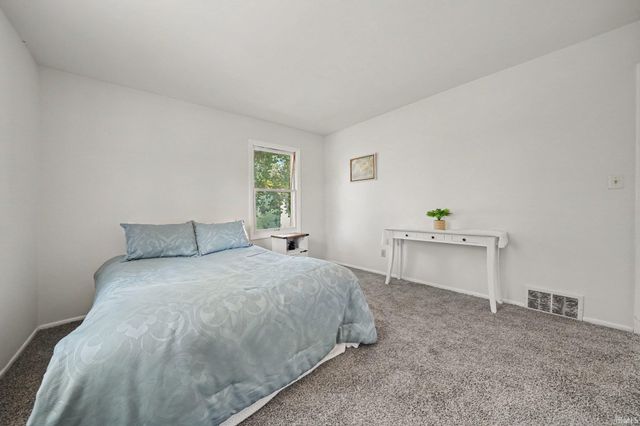 2637 Frances Avenue, Elkhart, IN 46517