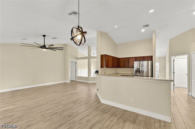 1927 Savona PKWY W, Cape Coral, FL 33914
