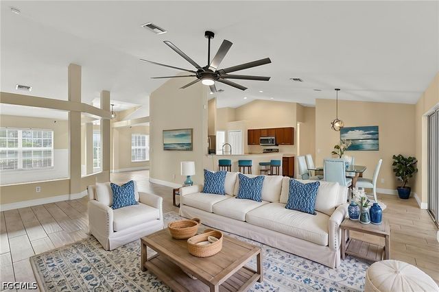 1927 Savona PKWY W, Cape Coral, FL 33914